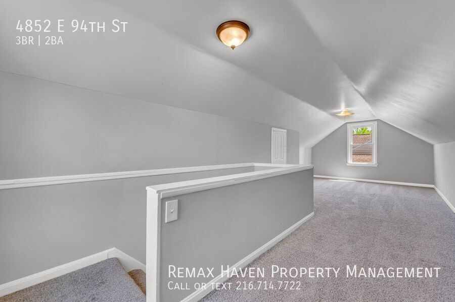 4852 E 94th St, Garfield Heights - Spacious 3-bed 1.5 -bath single-family home! property image