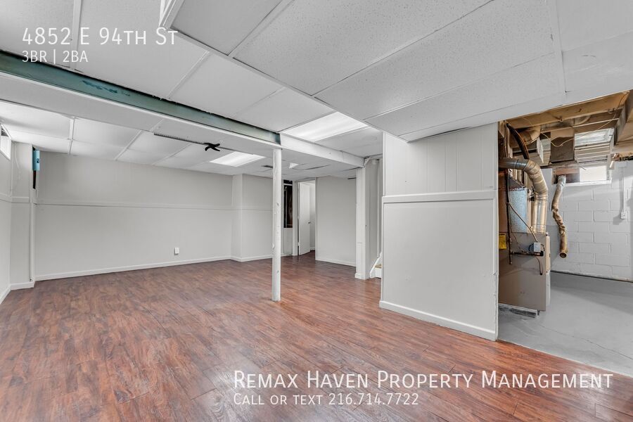 4852 E 94th St, Garfield Heights - Spacious 3-bed 1.5 -bath single-family home! property image