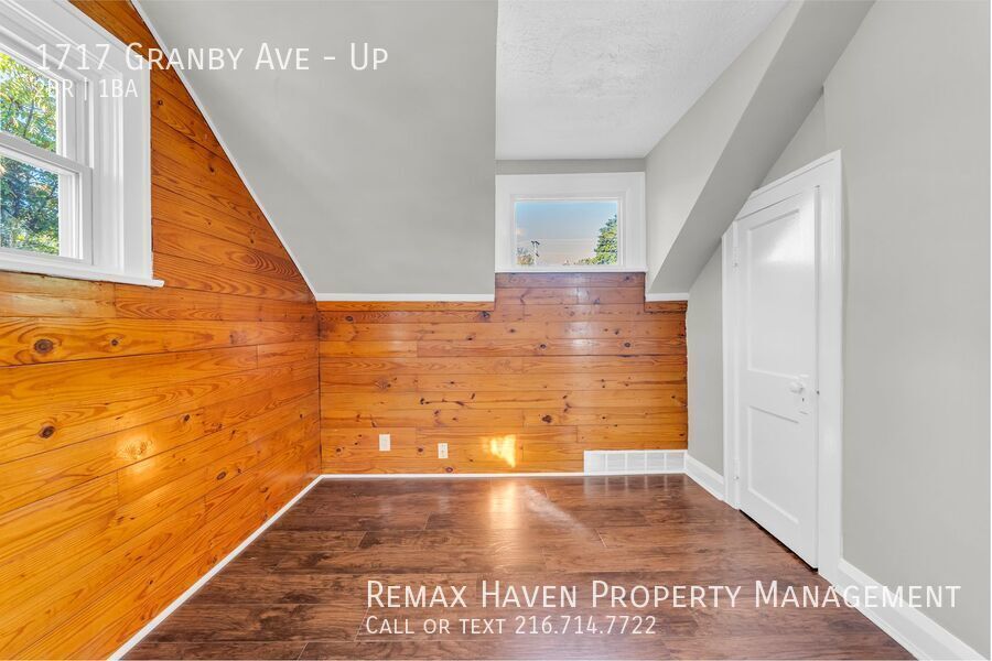 1717 Granby Ave | UP, Cleveland - Spacious 2-bed 1-bath multi-family home! property image