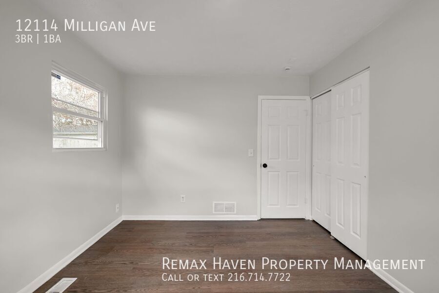 12114 Milligan Ave, Cleveland - Spacious 3-bed 1-bath single-family home! property image