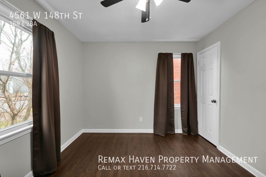 4561 W 148th St, Cleveland - Spacious 3-bed 1.5-bath single-family home! property image
