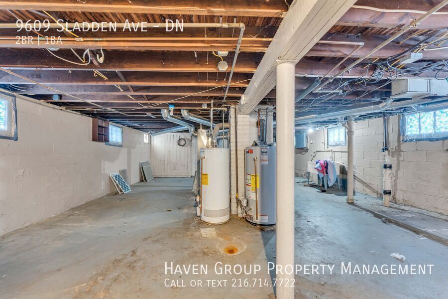 9609 Sladden Ave | DN, Garfield Heights - Spacious 2-bed 1-bath multi-family home! property image