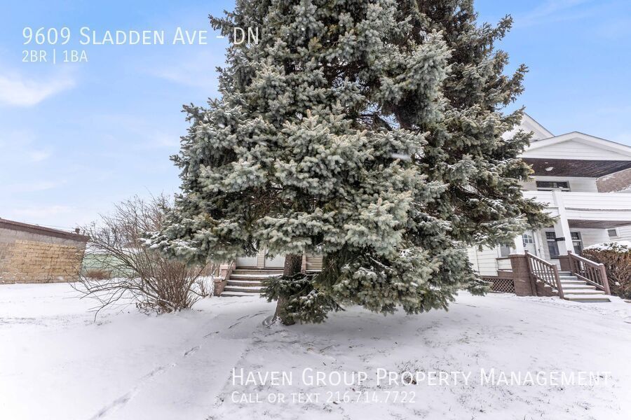 9609 Sladden Ave | DN, Garfield Heights - Spacious 2-bed 1-bath multi-family home! property image