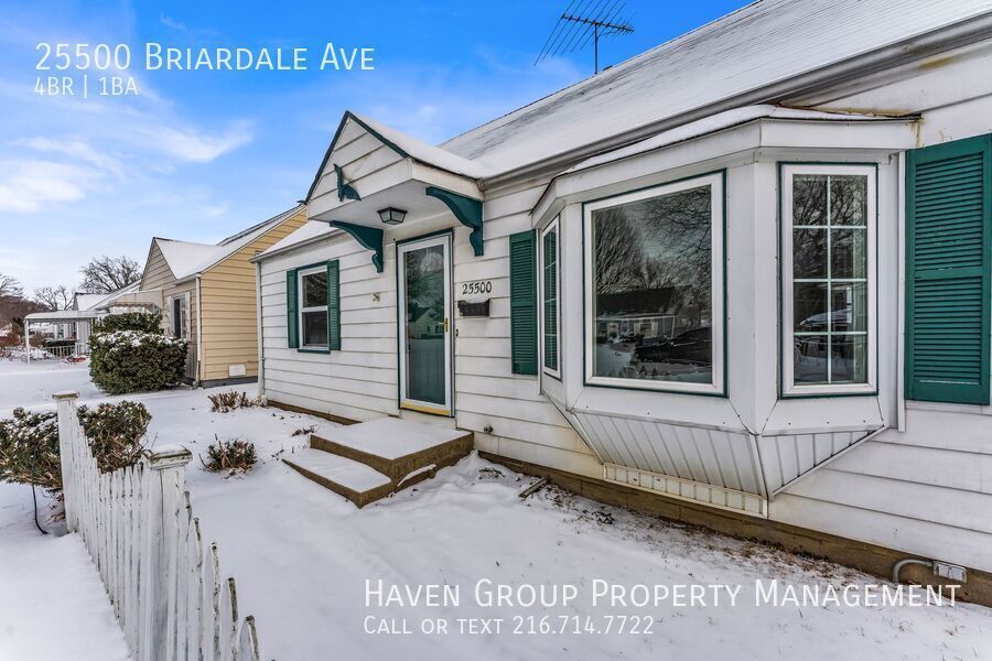 25500 Briardale Ave, Euclid - Spacious 4-bed 1 -bath single-family home! property image
