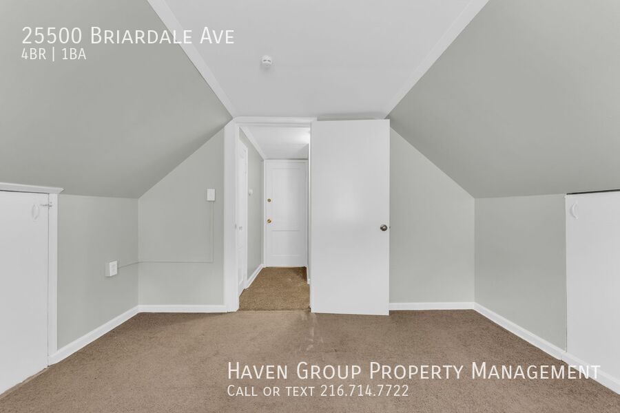 25500 Briardale Ave, Euclid - Spacious 4-bed 1 -bath single-family home! property image