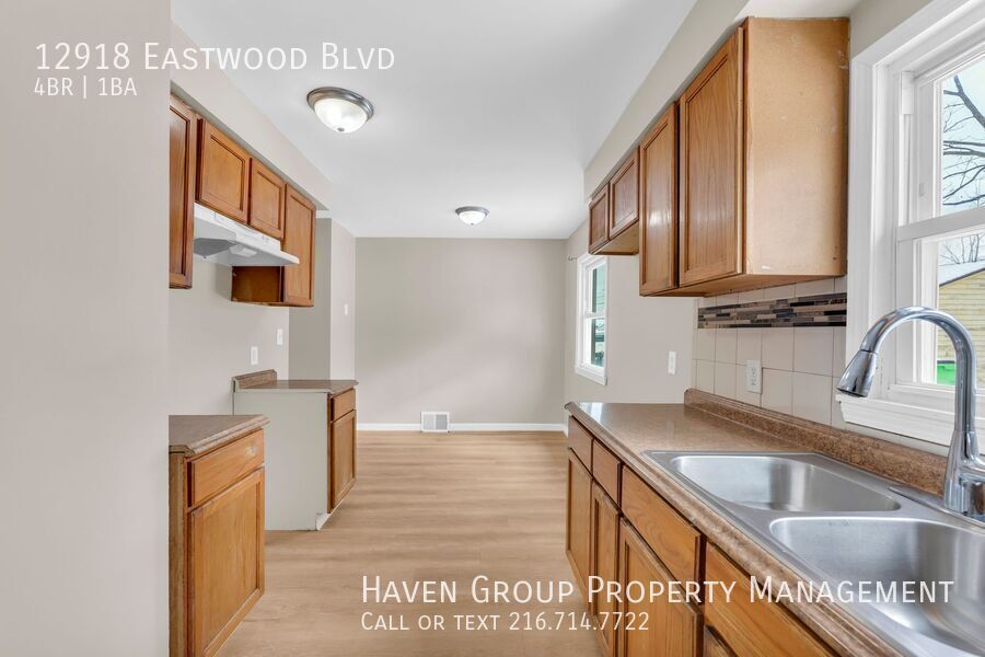 12918 Eastwood Blvd, Garfield Heights - Spacious 4-bed 1-bath single-family home! property image