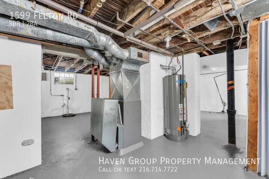 1599 Felton Rd, South Euclid - Spacious 3-bed 1.5 -bath single-family home! property image