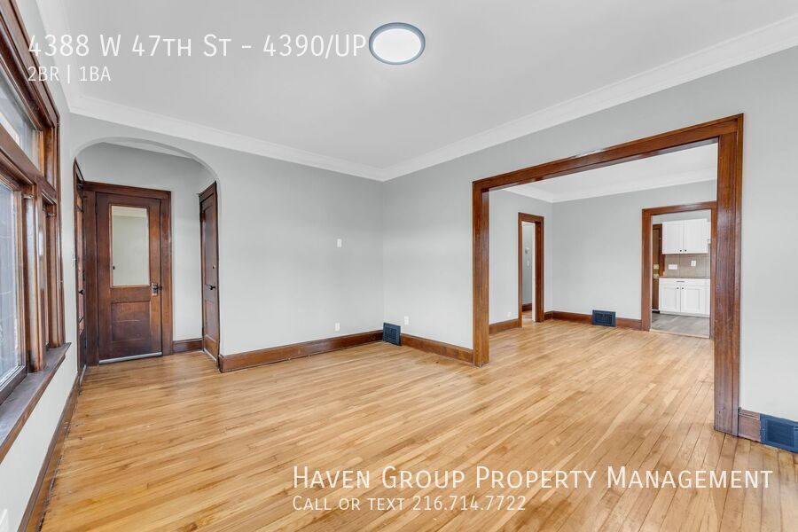 4388 W 47th St | UP, Cleveland - Bright Upstairs Unit with Charming Front Porch! property image