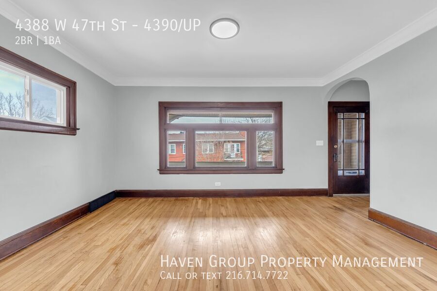 4388 W 47th St | UP, Cleveland - Bright Upstairs Unit with Charming Front Porch! property image