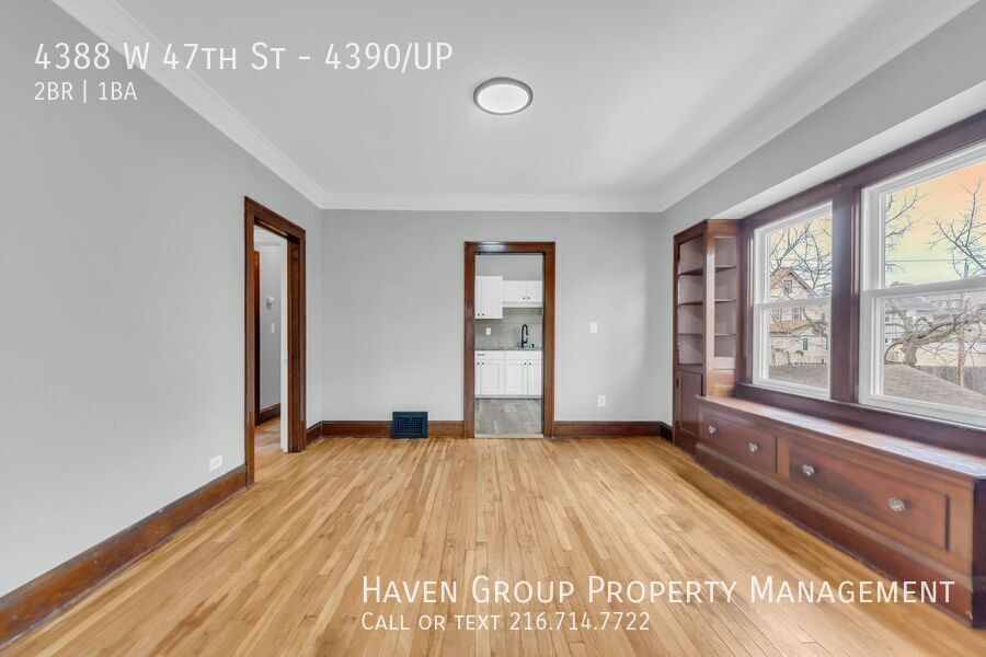 4388 W 47th St | UP, Cleveland - Bright Upstairs Unit with Charming Front Porch! property image