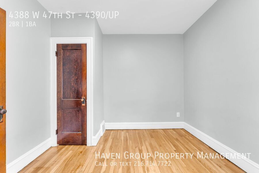 4388 W 47th St | UP, Cleveland - Bright Upstairs Unit with Charming Front Porch! property image