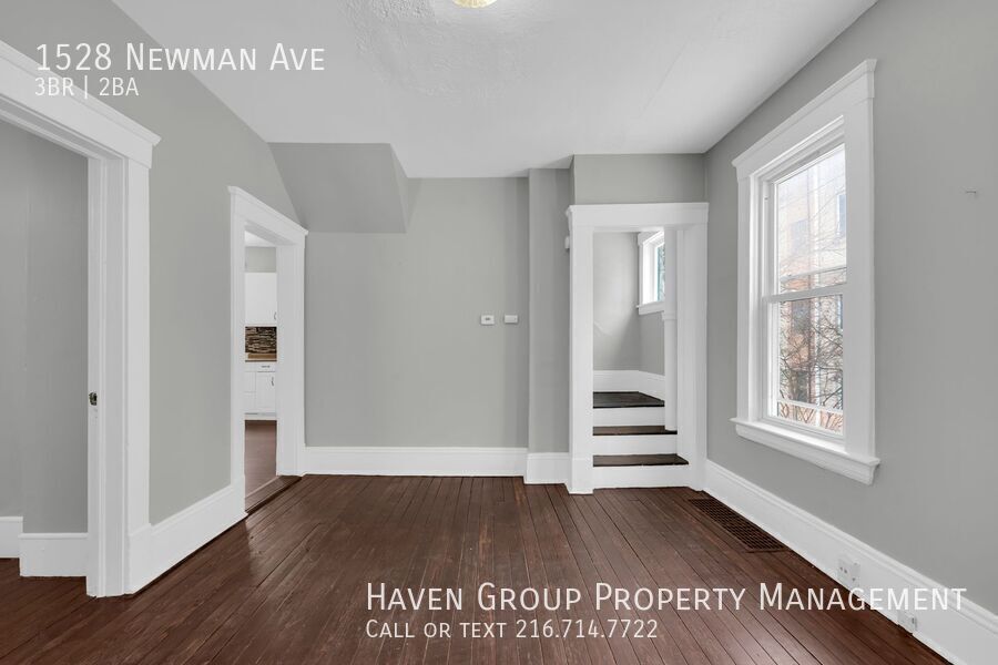 1528 Newman Ave, Lakewood - Spacious 3-bed 2-bath single-family home! property image