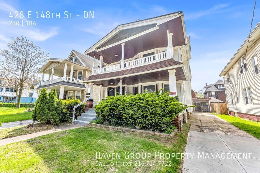 428 E 148th St | DN, Cleveland - Spacious 2 bed 1 bath multi-family home! property image