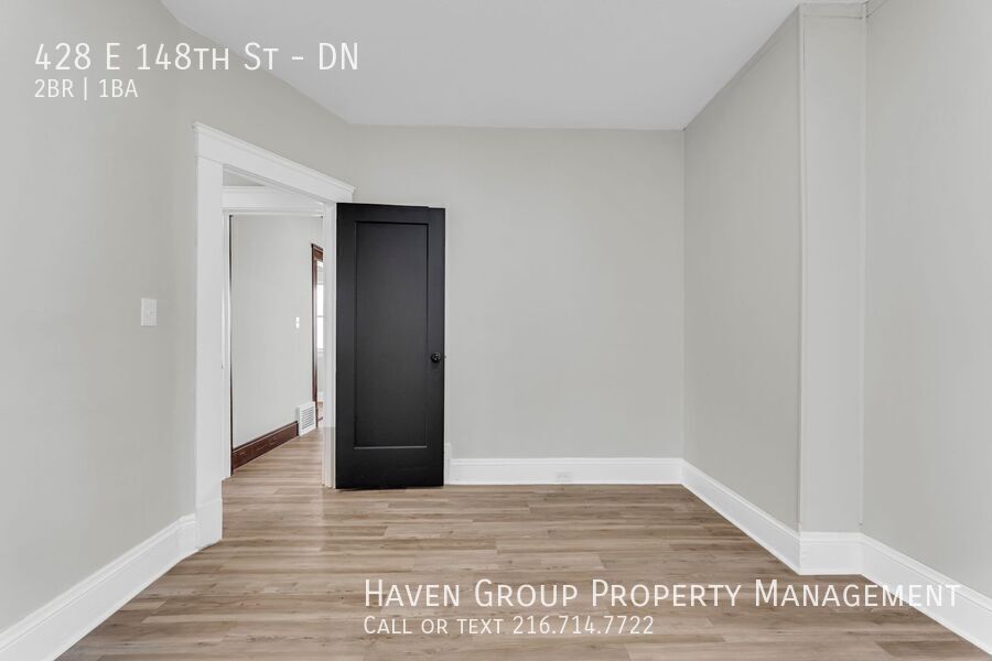 428 E 148th St | DN, Cleveland - Spacious 2 bed 1 bath multi-family home! property image