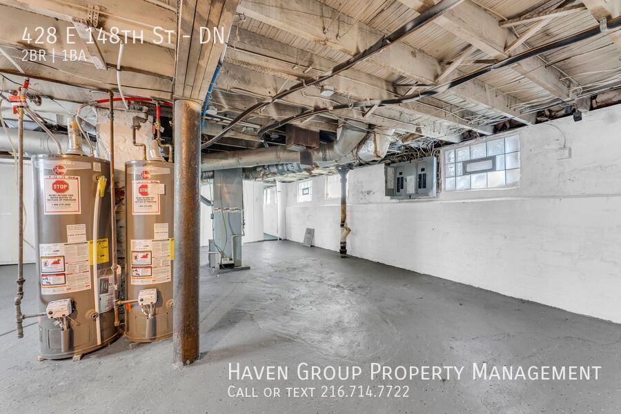 428 E 148th St | DN, Cleveland - Spacious 2 bed 1 bath multi-family home! property image