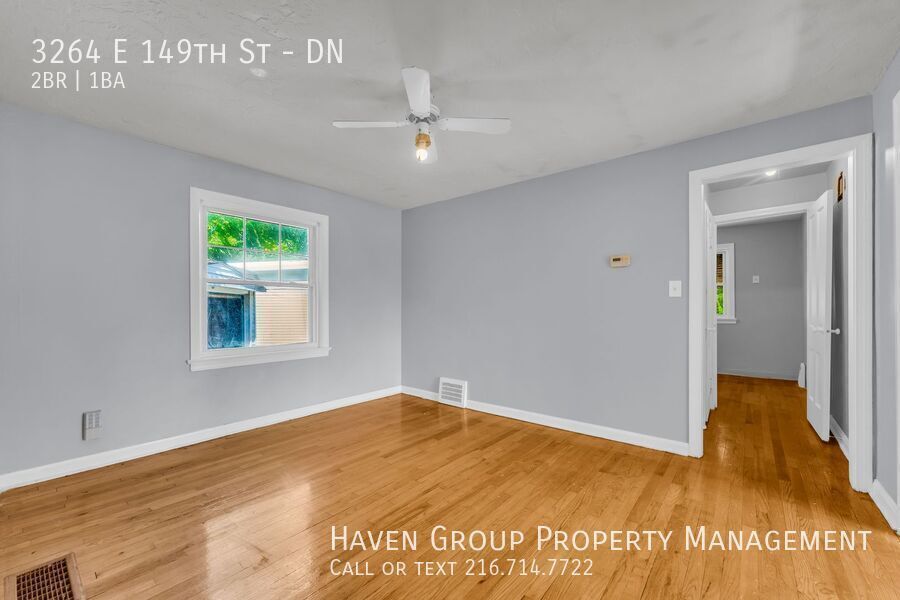 3264 E 149 St| DN, Cleveland- Spacious 2 bed 1 bath multi-family home! property image