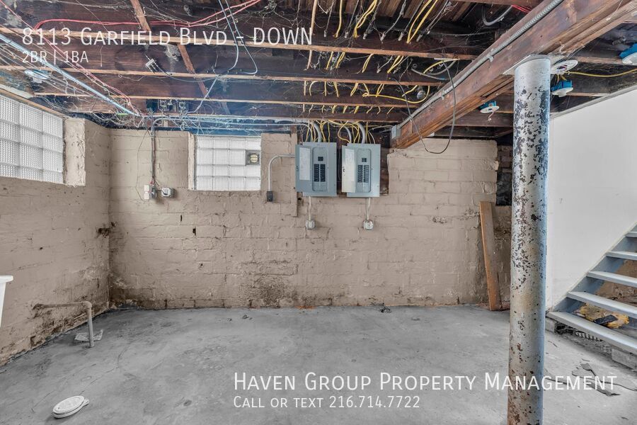 8113 Garfield Blvd | DN, Garfield Heights - Spacious 2-bed 1-bath multi-family home! property image