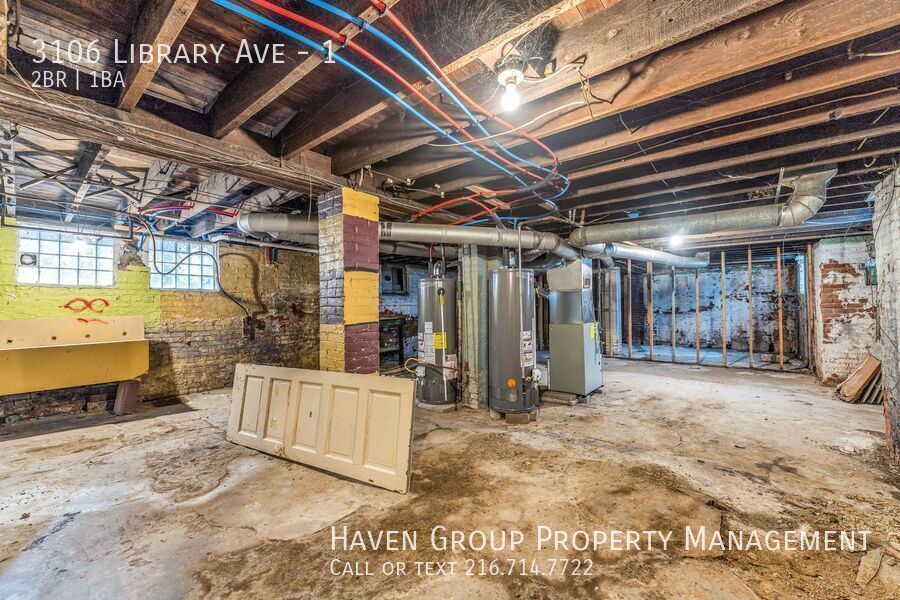 3106 Library Ave | DN, Cleveland - Spacious 2-bed 1-bath multi-family home! property image