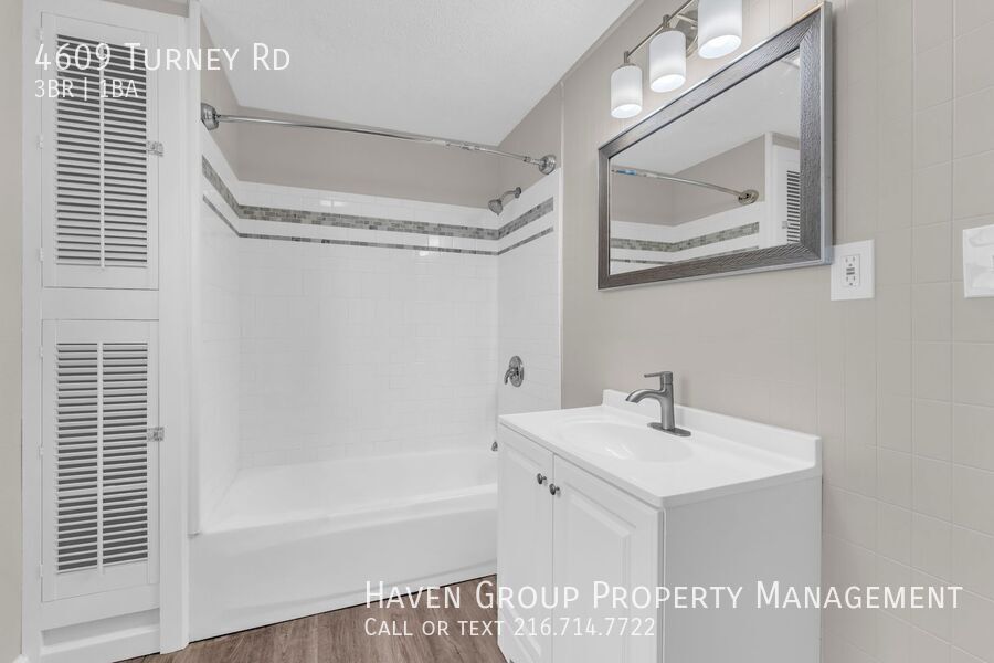 4609 Turney Rd, Garfield Hts, OH 44125- Spacious 3-bed 1-bath single-family home! property image