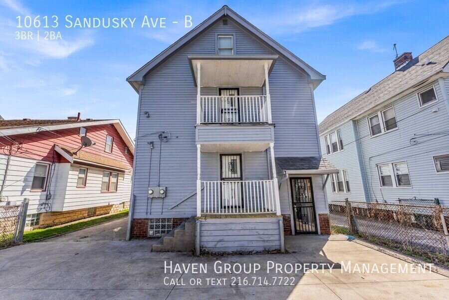 Now Leasing: 10613 Sandusky Ave, Unit B, Cleveland, OH 44105 | 3BR/2BA with Private Loft Suite & 2-Car Garage. property image