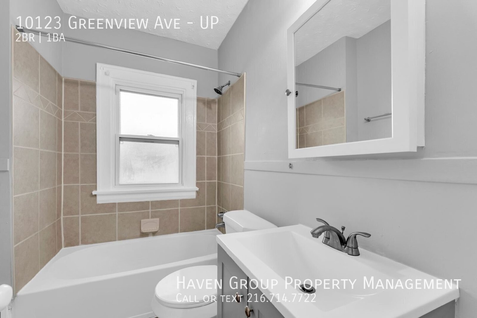 10123 Greenview Ave | UP, Garfield Heights, OH 44125 - Spacious 2-bed 1-bath multi-family home! property image