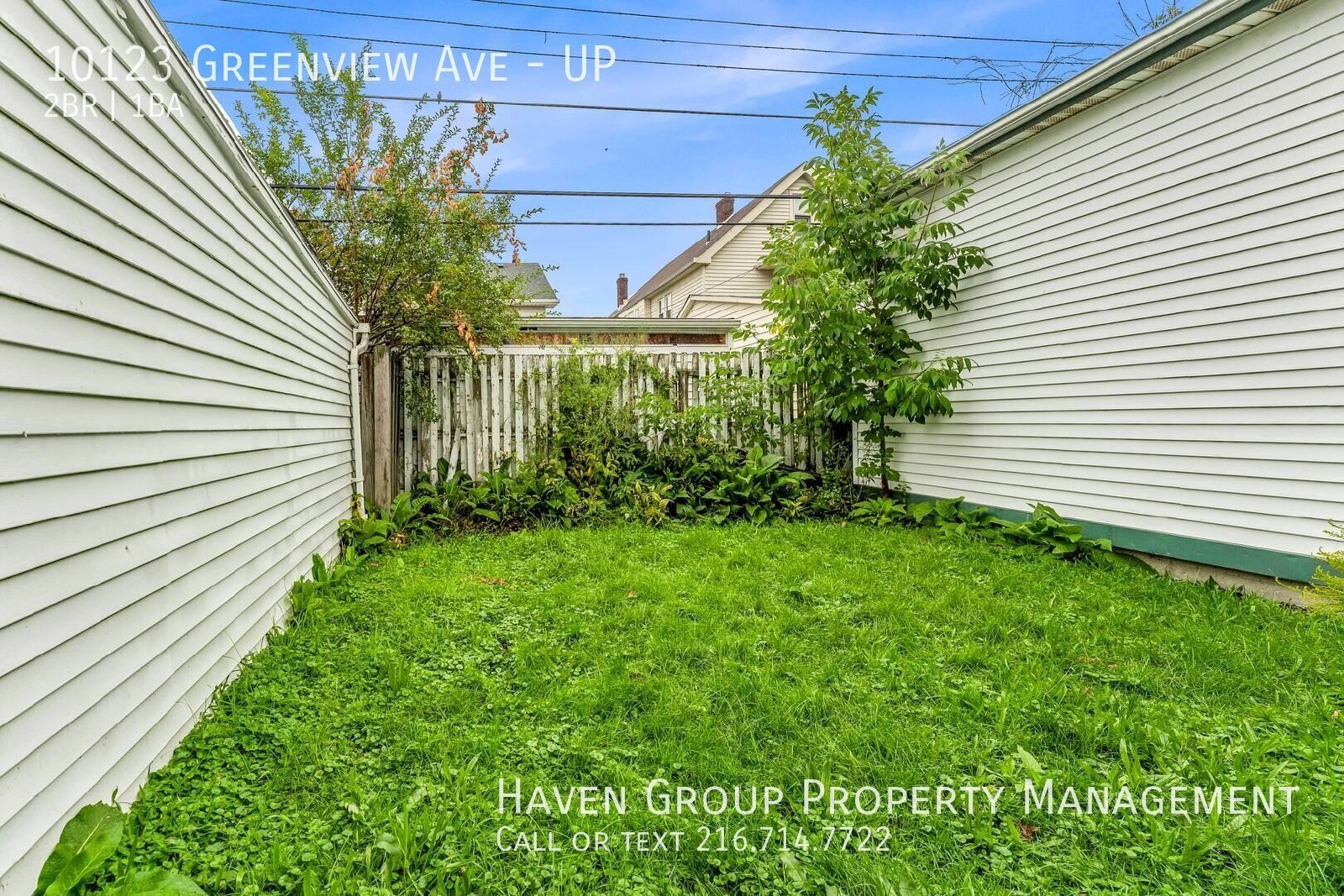 10123 Greenview Ave | UP, Garfield Heights, OH 44125 - Spacious 2-bed 1-bath multi-family home! property image