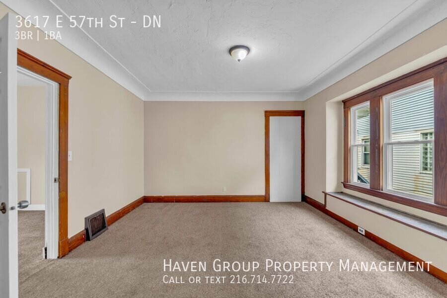 3617 E 57th St | DN, Cleveland, OH 44105 - Spacious 3-bed 1-bath multi-family home!  property image
