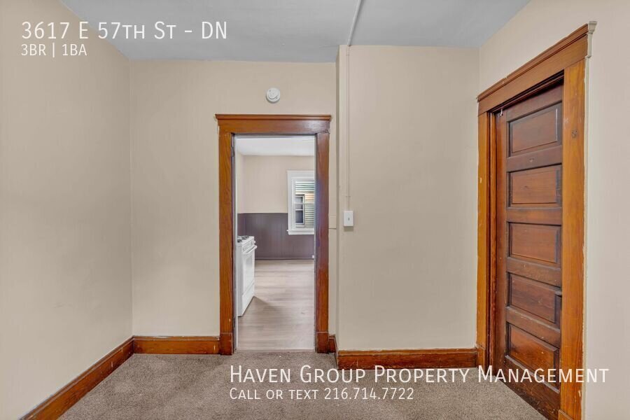 3617 E 57th St | DN, Cleveland, OH 44105 - Spacious 3-bed 1-bath multi-family home!  property image