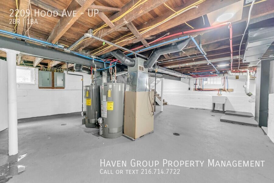 2209 Hood Ave | UP, Cleveland, OH 44109- Spacious 2-bed 1-bath multi-family home! property image