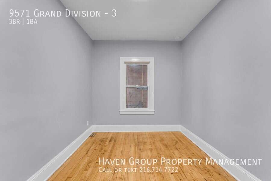 9571 Grand Division Ave | Unit 3, Cleveland, OH 44125- Spacious 3-bed 1-bath apartment! property image