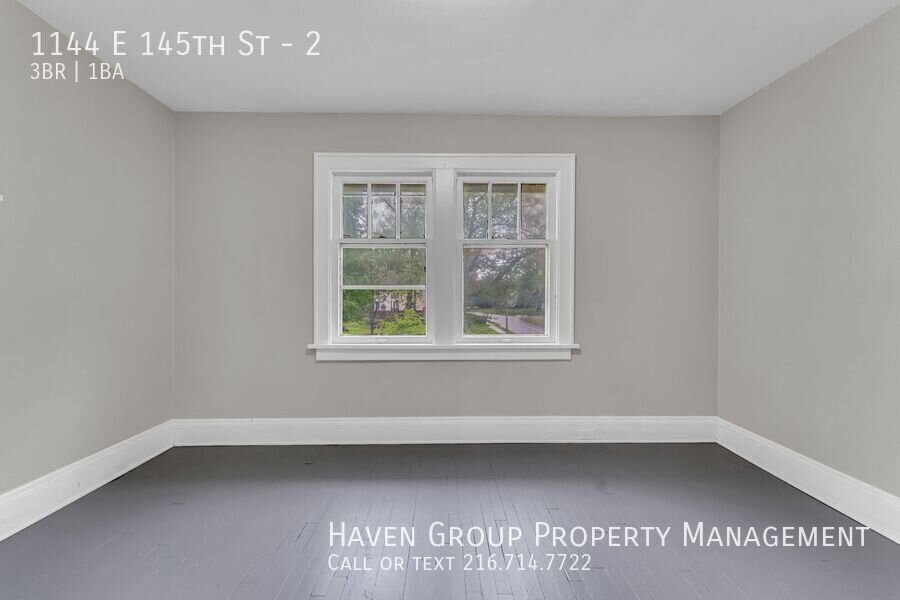 1144 E 145th St Cleveland, Ohio, 44110 - Spacious 3-bed 1-bath multi-family home! property image