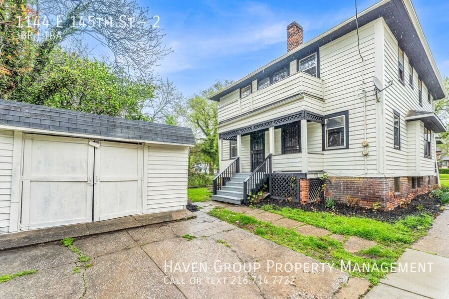 1144 E 145th St Cleveland, Ohio, 44110 - Spacious 3-bed 1-bath multi-family home! property image