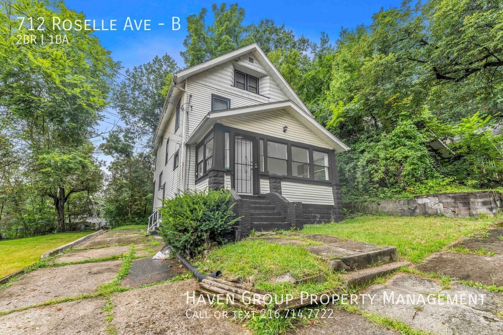 712 Roselle Ave | Unit B, Akron, OH 44307 - Spacious 2-bed 1-bath multi-family home! property image