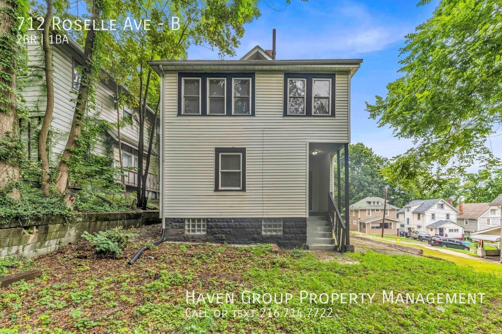 712 Roselle Ave | Unit B, Akron, OH 44307 - Spacious 2-bed 1-bath multi-family home! property image