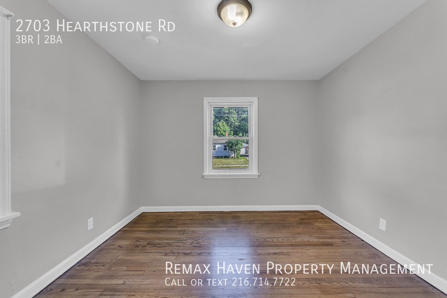 2703 Hearthstone Rd, Parma - Spacious 3-bed 2-bath single-family home! property image