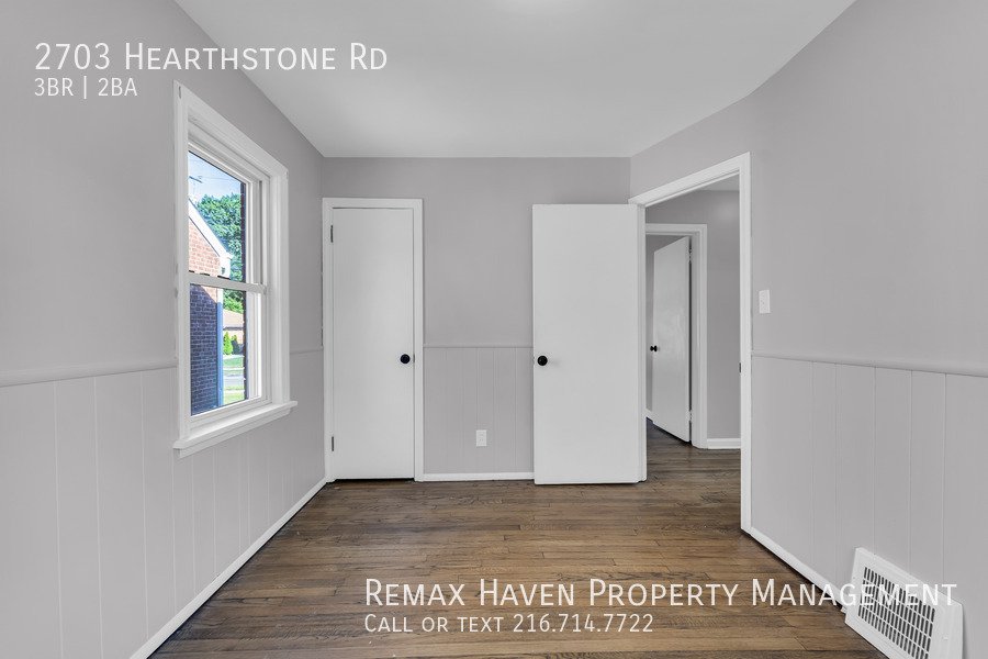 2703 Hearthstone Rd, Parma - Spacious 3-bed 2-bath single-family home! property image