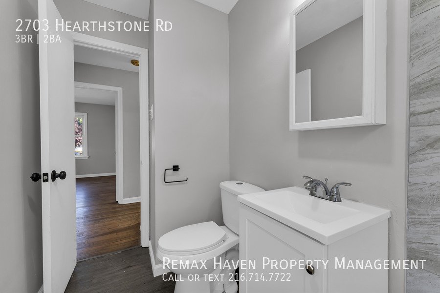 2703 Hearthstone Rd, Parma - Spacious 3-bed 2-bath single-family home! property image