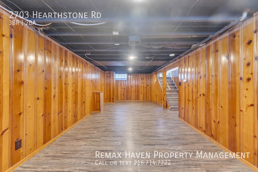 2703 Hearthstone Rd, Parma - Spacious 3-bed 2-bath single-family home! property image