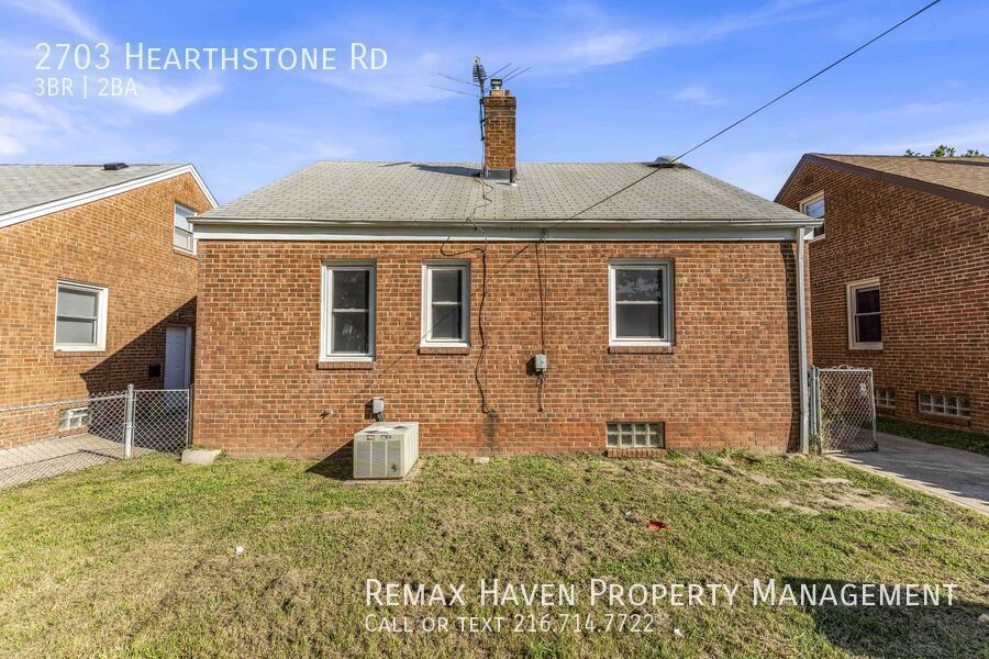 2703 Hearthstone Rd, Parma - Spacious 3-bed 2-bath single-family home! property image