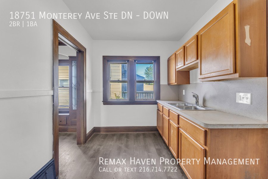 18751 Monterey Ave| DN, Euclid - Spacious 2-bed 1-bath multi-family ho property image