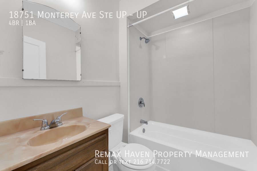 18751 Monterey Ave| UP, Euclid - Spacious 4-bed 1-bath multi-family ho property image