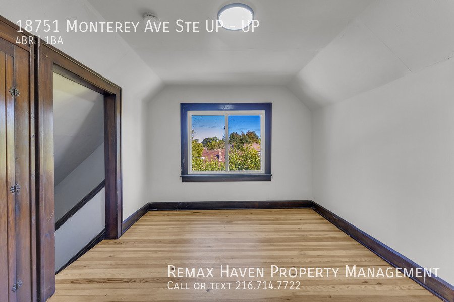 18751 Monterey Ave| UP, Euclid - Spacious 4-bed 1-bath multi-family ho property image