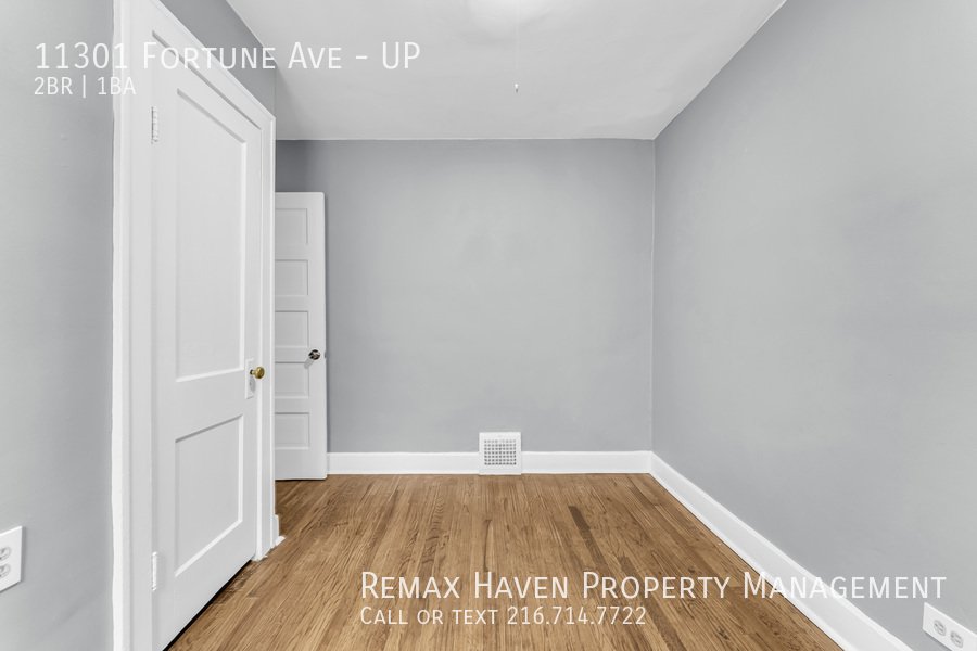11301 Fortune Ave | UP, Cleveland - Spacious 2-bed 1-bath multi-family property image