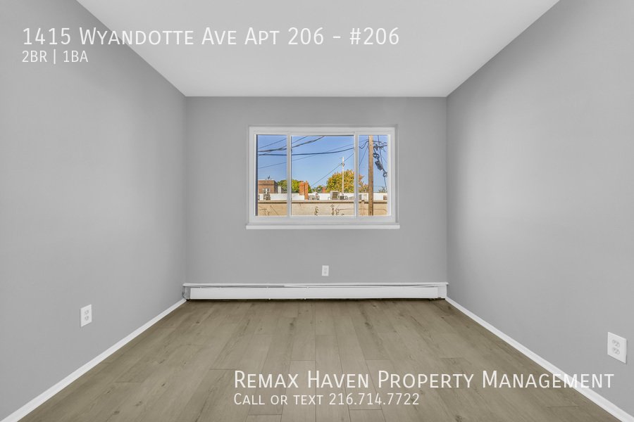 1415 Wyandotte Ave | #206, Lakewood - Spacious 2-bed 1-bath multi-fami property image