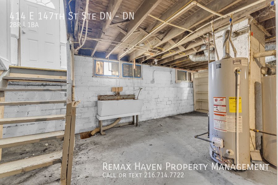 414 E 147th St | DN, Cleveland - Spacious 2-bed 1-bath multi-family ho property image