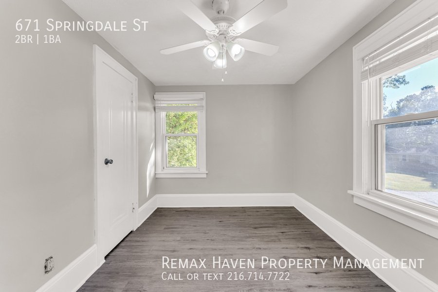 671 Springdale St, Akron - Spacious 2-bed 1-bath single-family home! property image