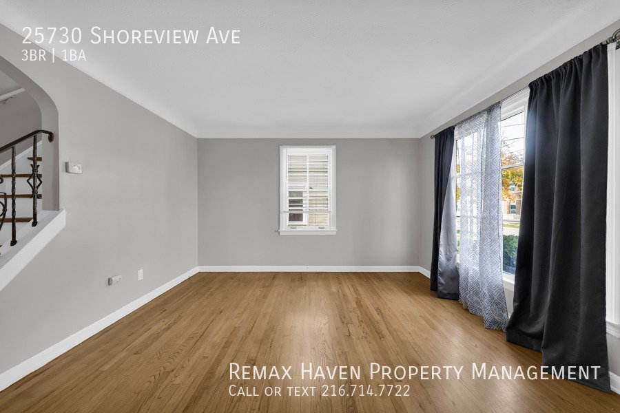 25730 Shoreview Ave, Euclid - Spacious 3-bed 1-bath single-family home property image