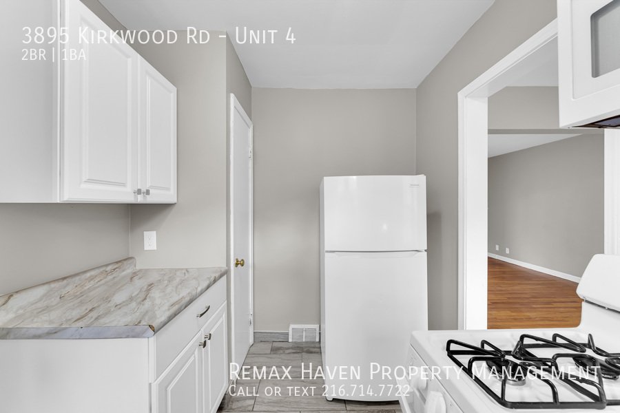 3895 Kirkwood Rd | Apt 4, Cleveland Heights - Spacious 2-bed 1-bath ap property image