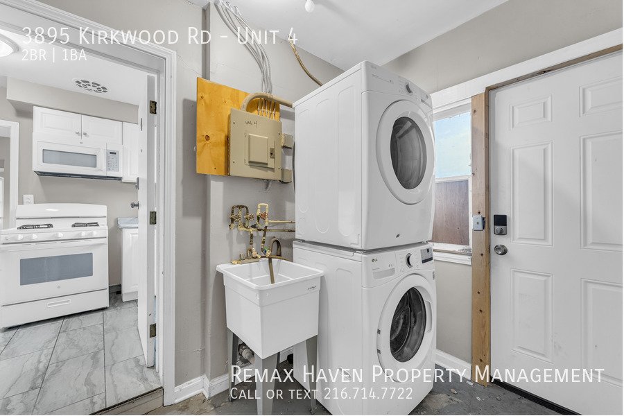 3895 Kirkwood Rd | Apt 4, Cleveland Heights - Spacious 2-bed 1-bath ap property image