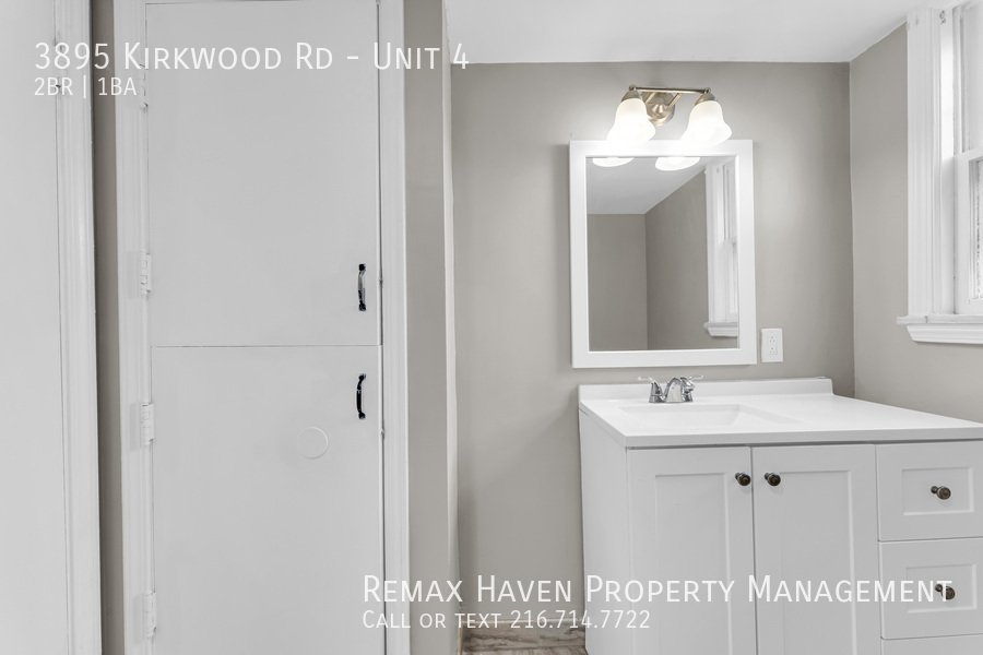 3895 Kirkwood Rd | Apt 4, Cleveland Heights - Spacious 2-bed 1-bath ap property image